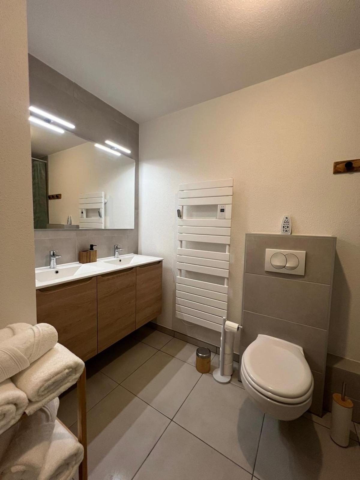 An-lux Apartment
