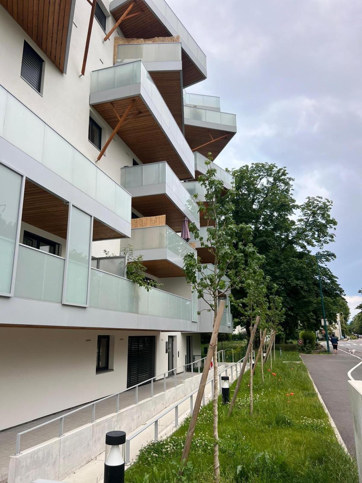 An-lux Apartment